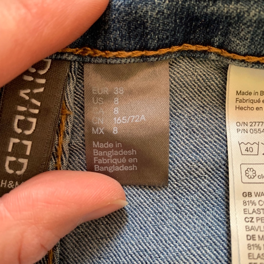 H&M High Waist Shorts - Jean Shorts, size 8, NEW! - Picture 7 of 12